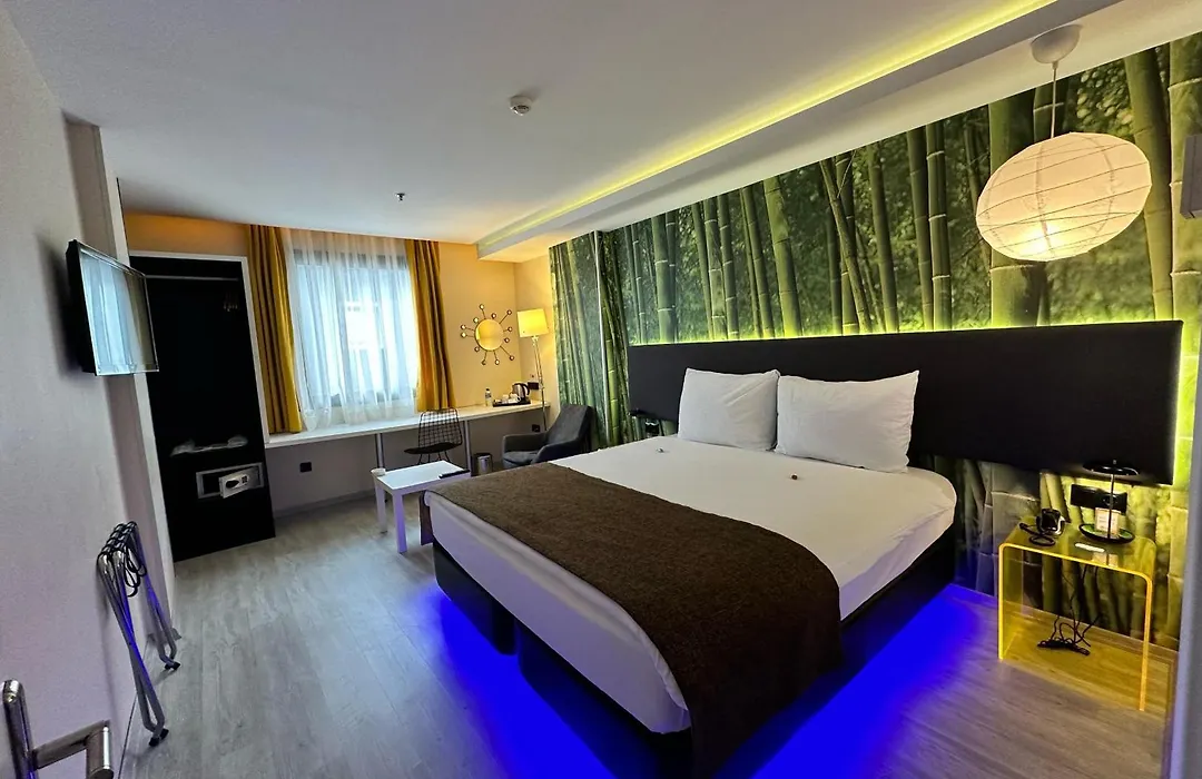 Tempo Suites Airport-1