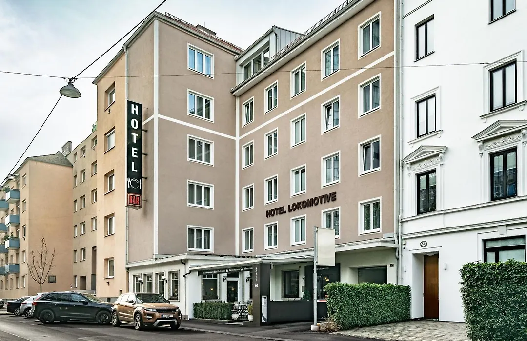 Hotel Lokomotive-1