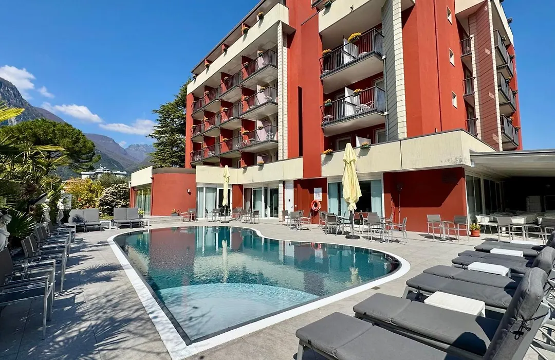 Hotel Royal-1