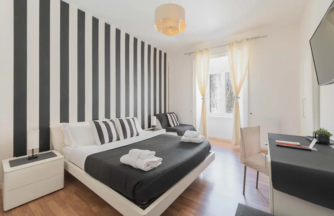 Rione Monti Suites-1
