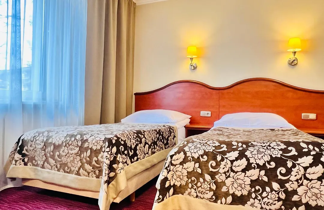 Hotel Krakus-1