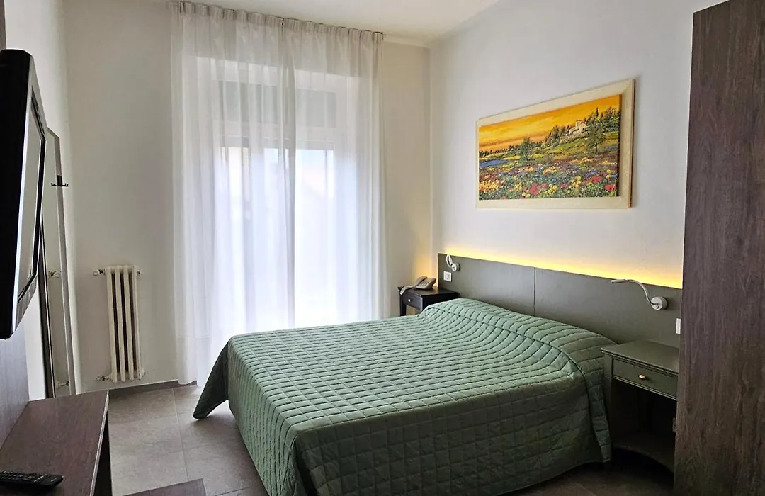 Hotel Marina-1