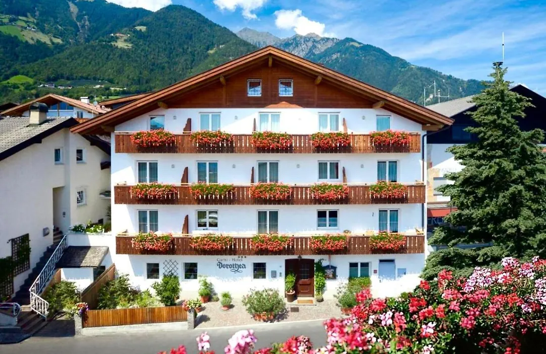 Garni Hotel Dorothea-1