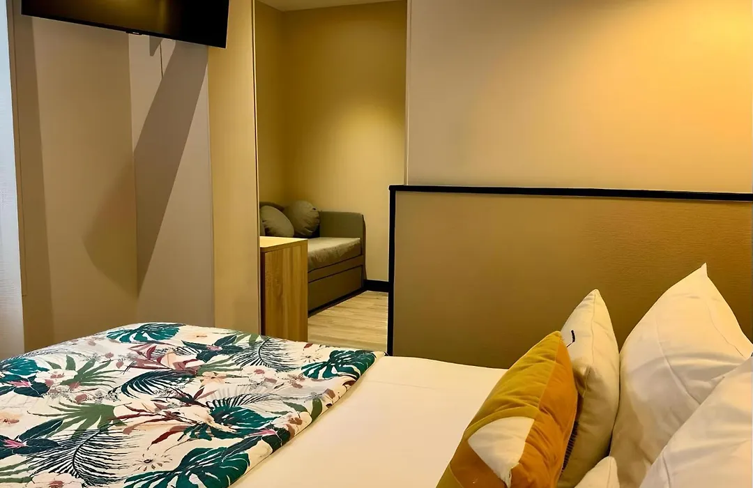 Hotel Lilas Blanc-1