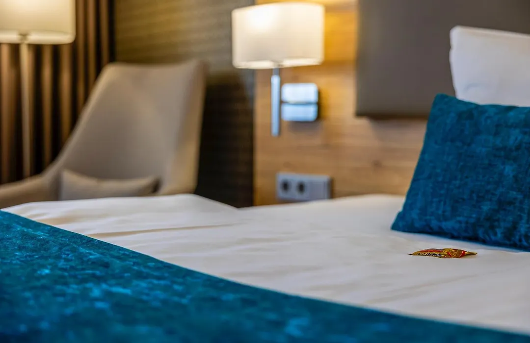Hotel Logotel-1