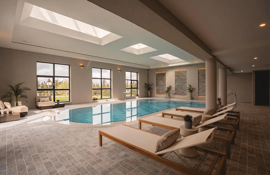 Naturhotel Sachsenbaude Oberwiesenthal - Indoor-Pool&Outdoor-Whirlpool-1