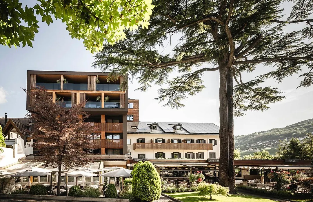 Hotel Löwenhof-1