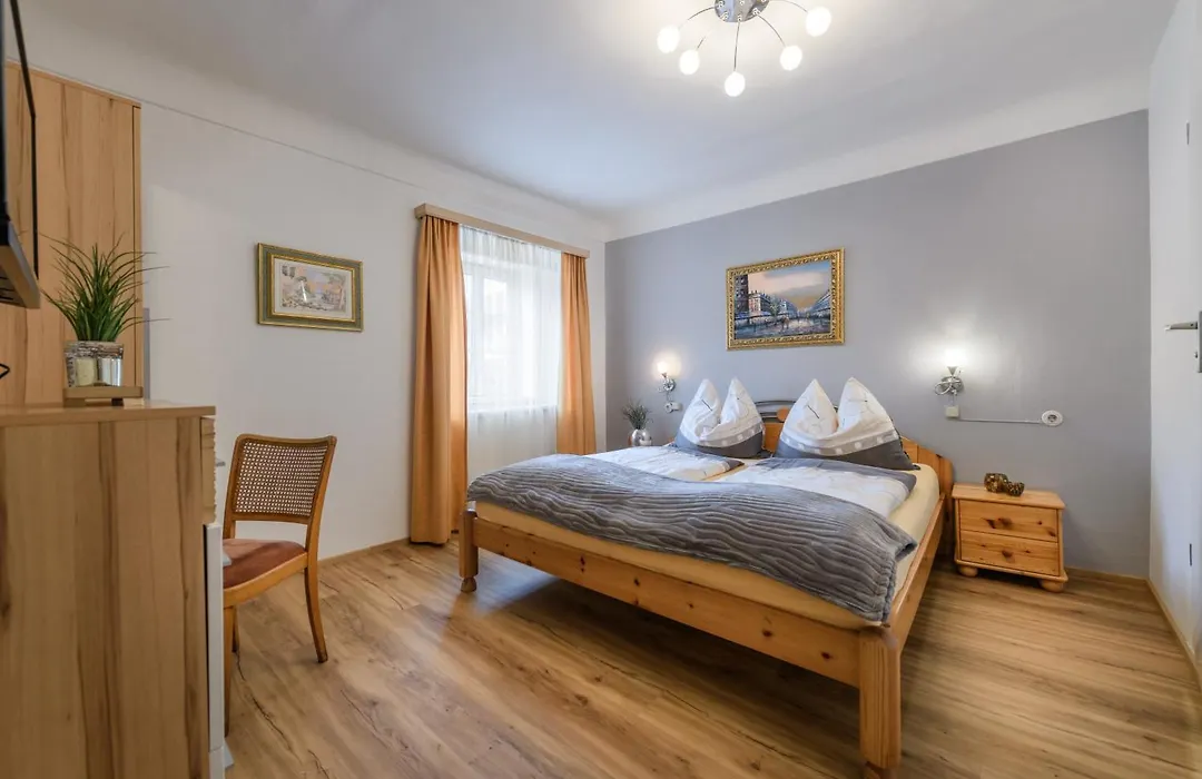 Hotel Austria-1