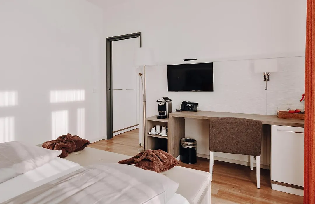 Hotel Inselhof Borkum-1