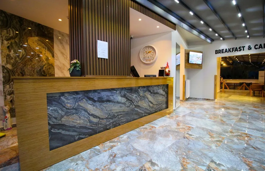 Kaya Hotel Saw-1