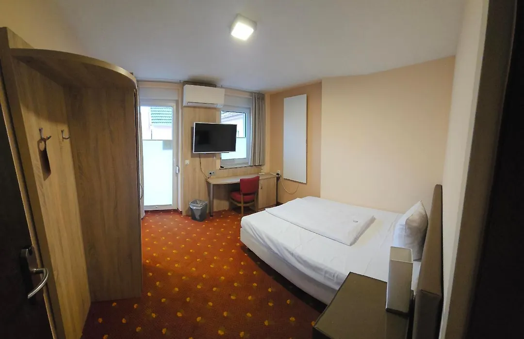 Hotel Altes Weinhaus-1