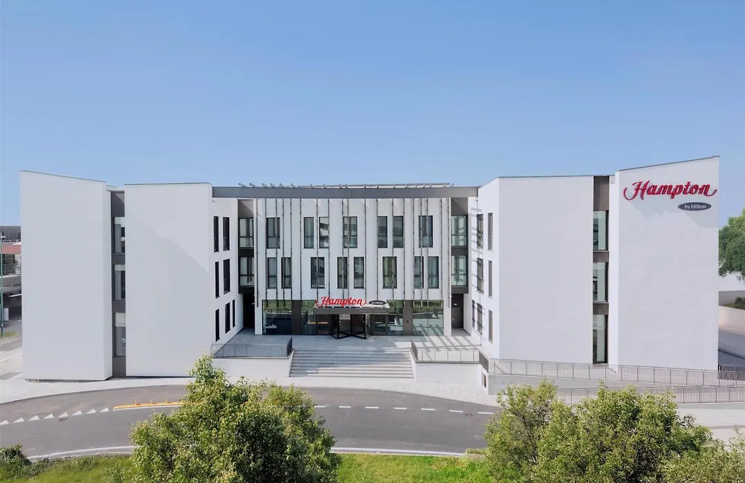 Hampton By Hilton Venice Isola Nuova-1