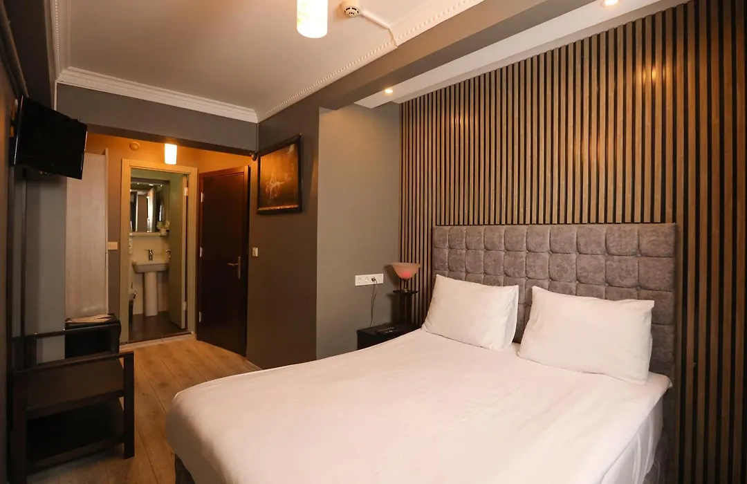 Cumbali Luxury Boutique Hotel-1