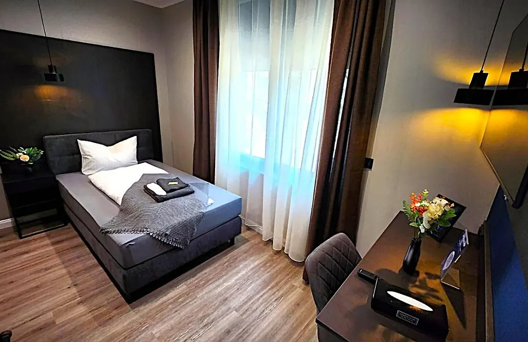 Neueröffnung Liro Hotel Mönchengladbach-1