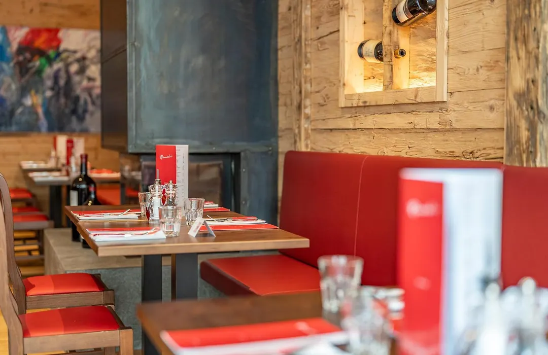 Hotel Piz St. Moritz-1