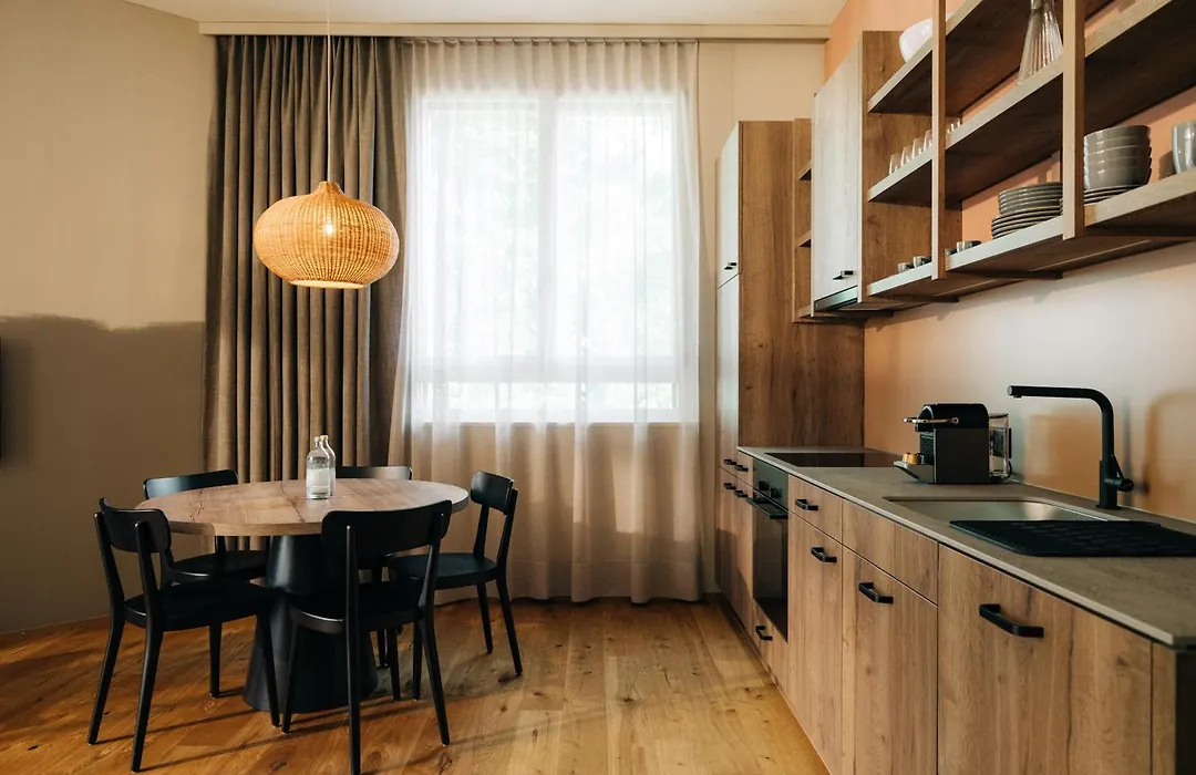 KURVE Apartments&Lounge-1