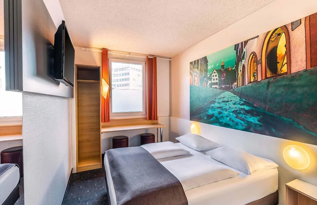 B&B Hotel Freiburg-Nord-1