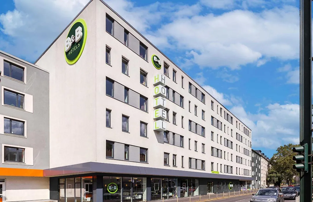 B&B Hotel Düsseldorf - Mitte-1