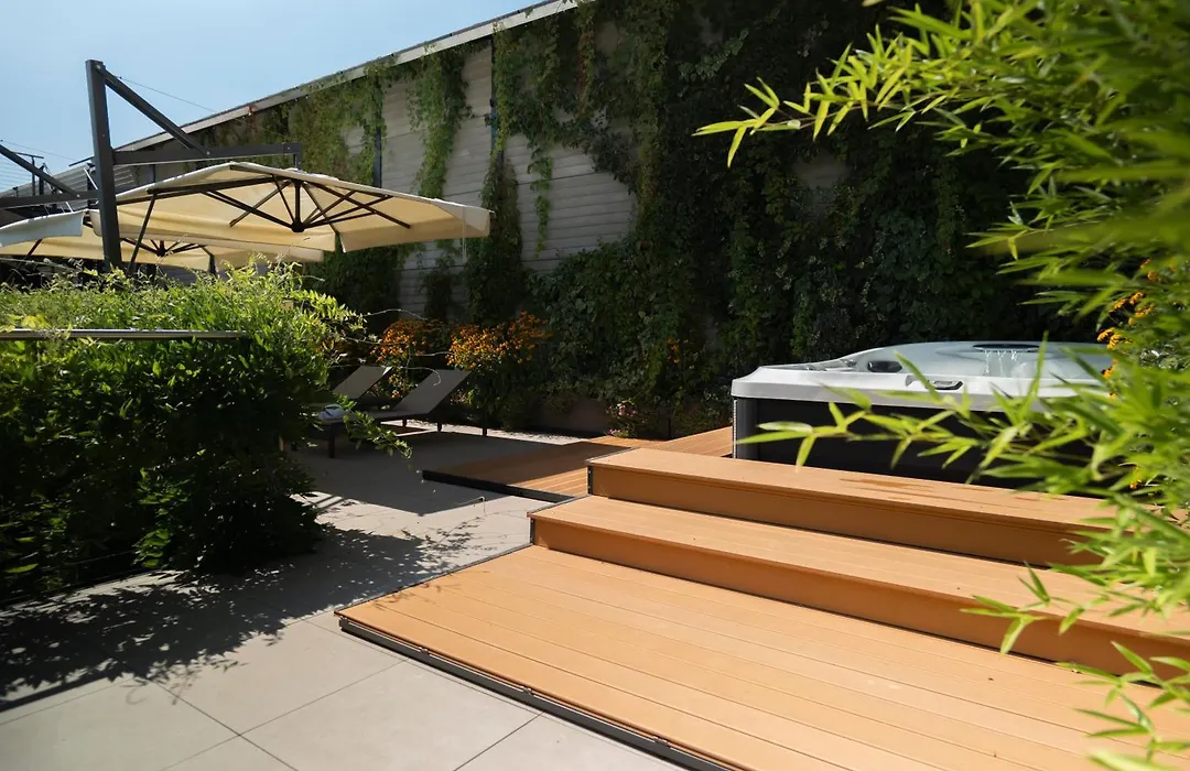 Versoverde Hotel Alzaia Naviglio Grande-1