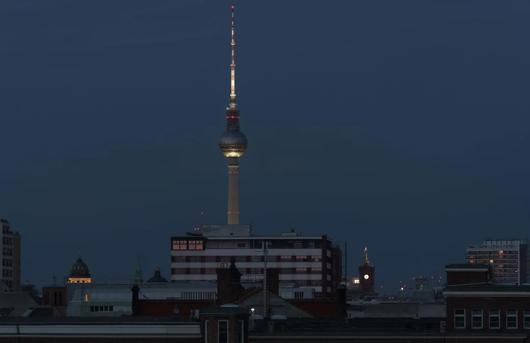 Vienna House Easy by Wyndham Berlin Potsdamer Platz-1