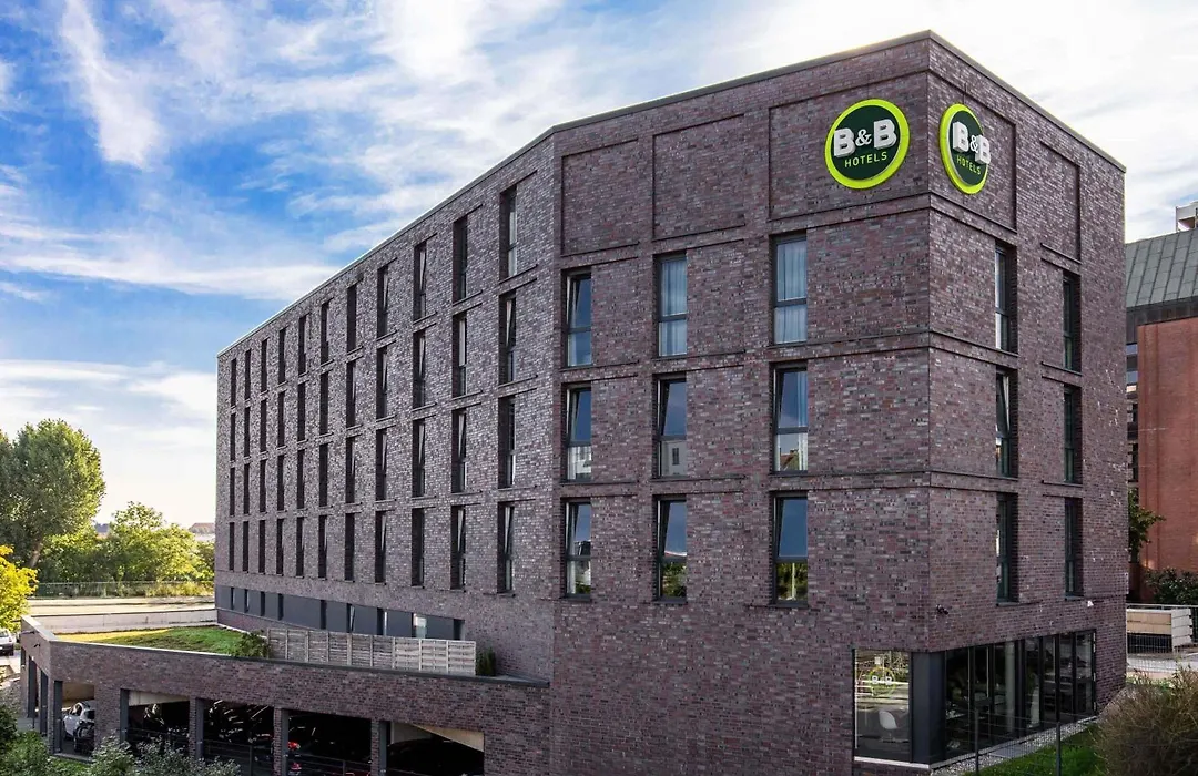 B&B Hotel Lübeck-Hbf-1