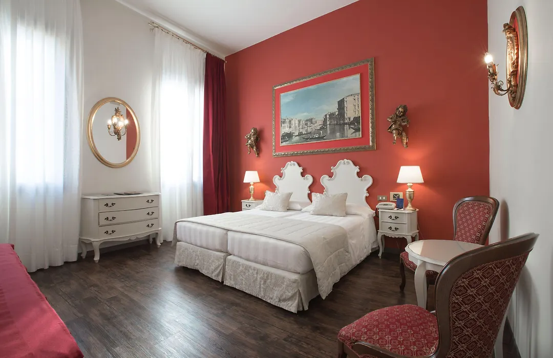 Hotel Amadeus-1
