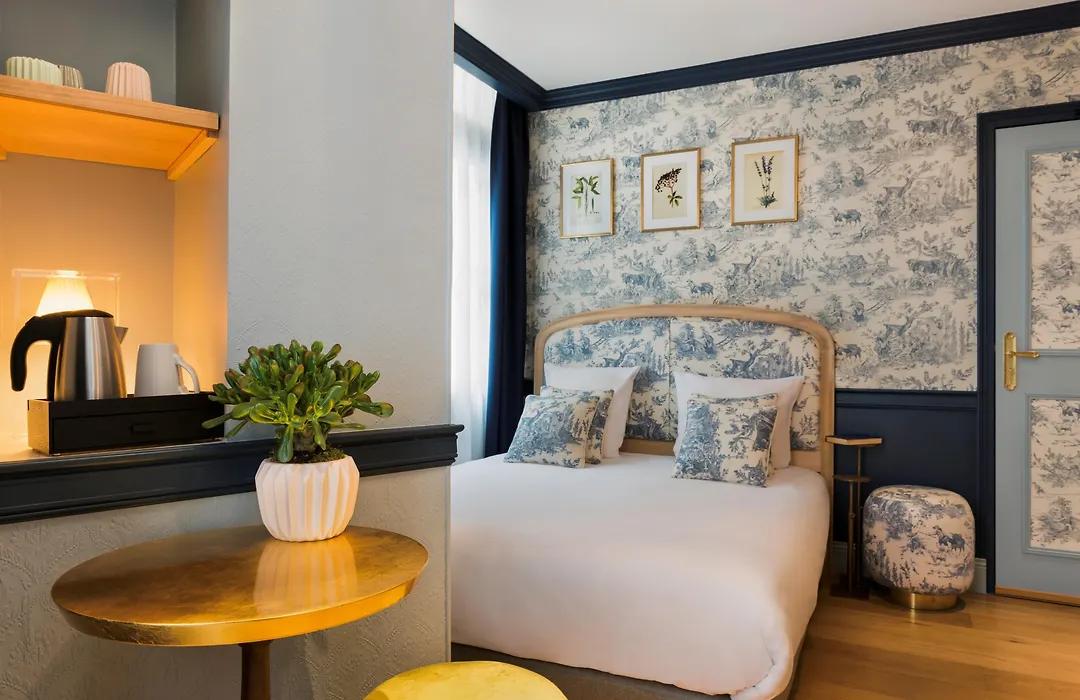 Hotel De Neuve By Happyculture-1