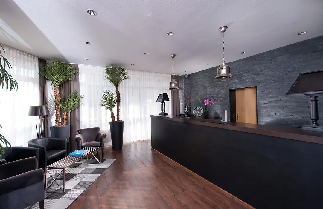 Tryp By Wyndham Luebeck Aquamarin-1