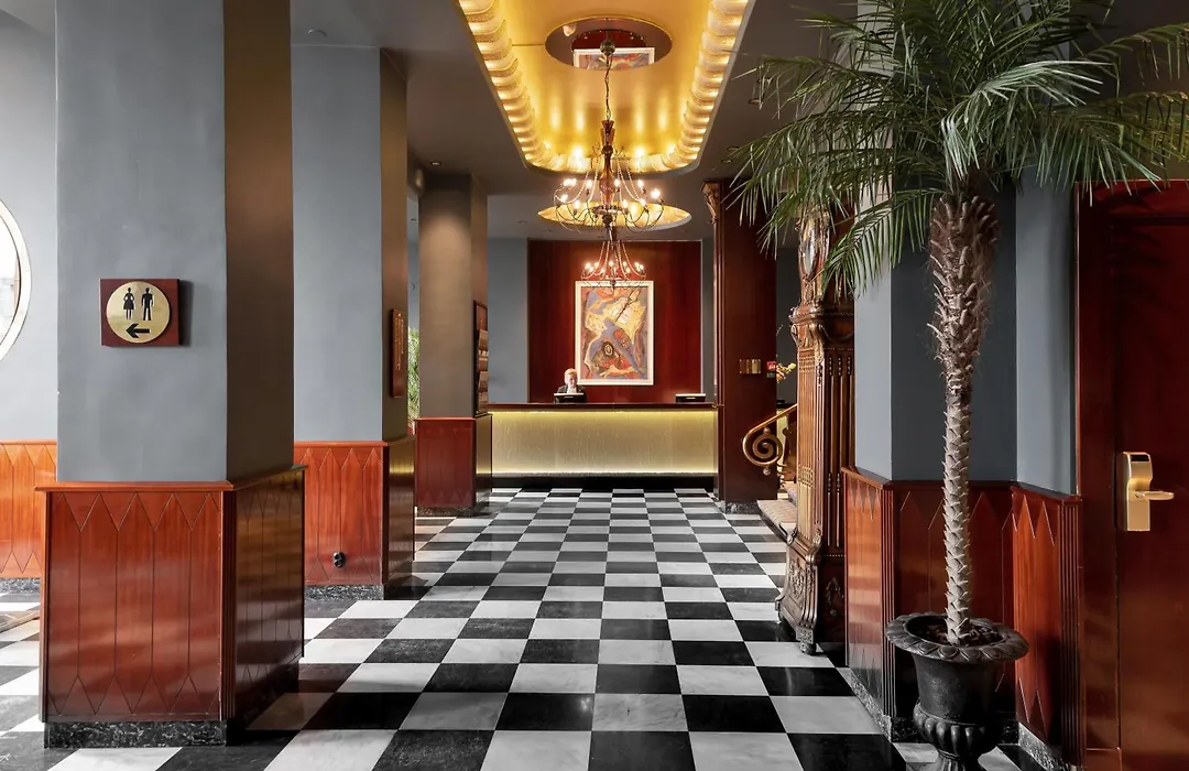 Elite Hotel Savoy-1