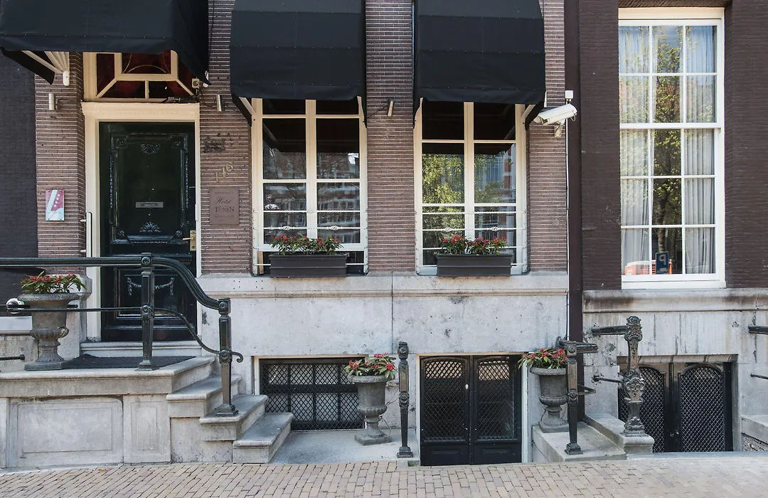 The Toren Amsterdam, By The Pavilions-1