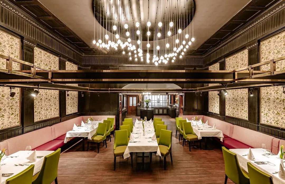 Hotel Erzherzog Rainer-1