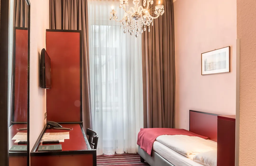 Hotel Fuerst Metternich-1