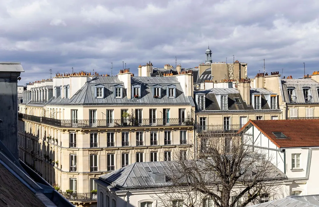Hotel Jardin De Cluny-1