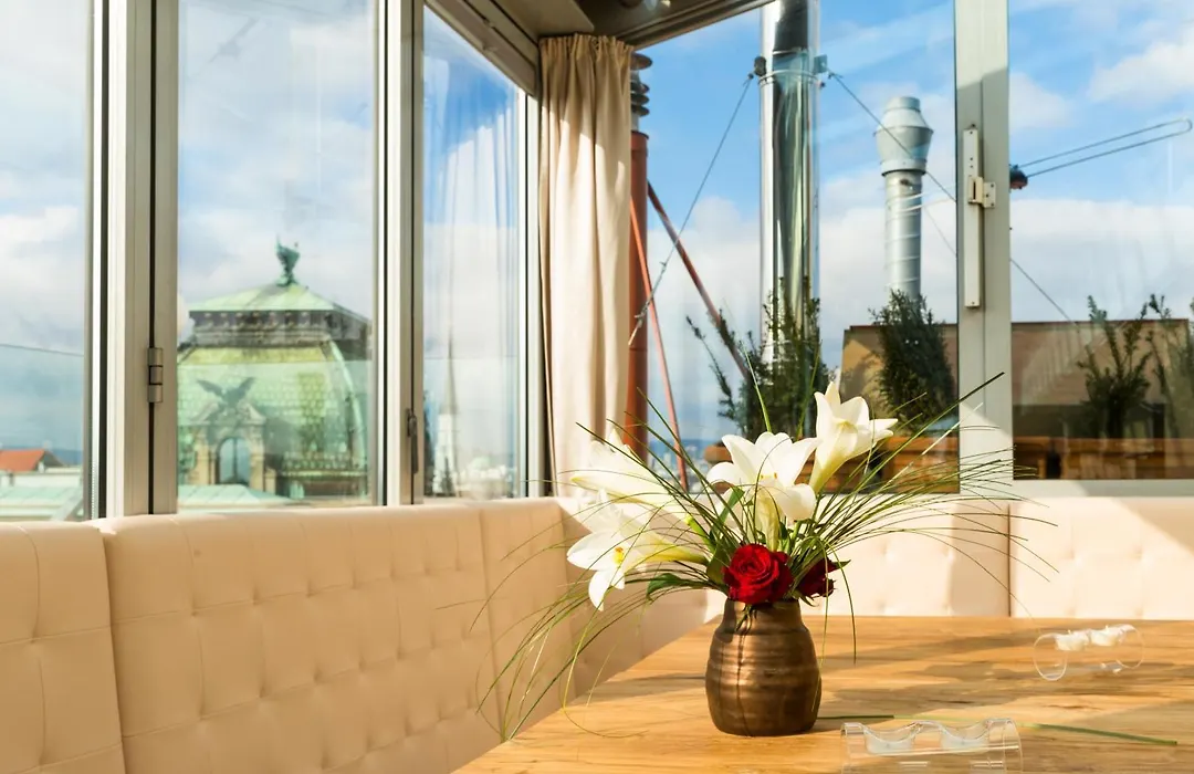 Hotel Royal-1