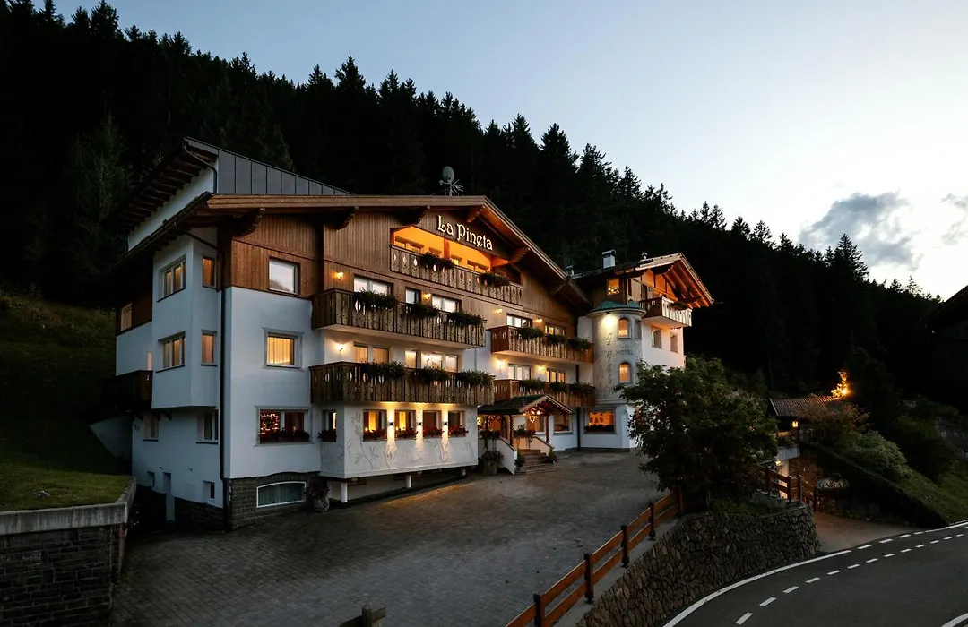 Hotel La Pineta-1