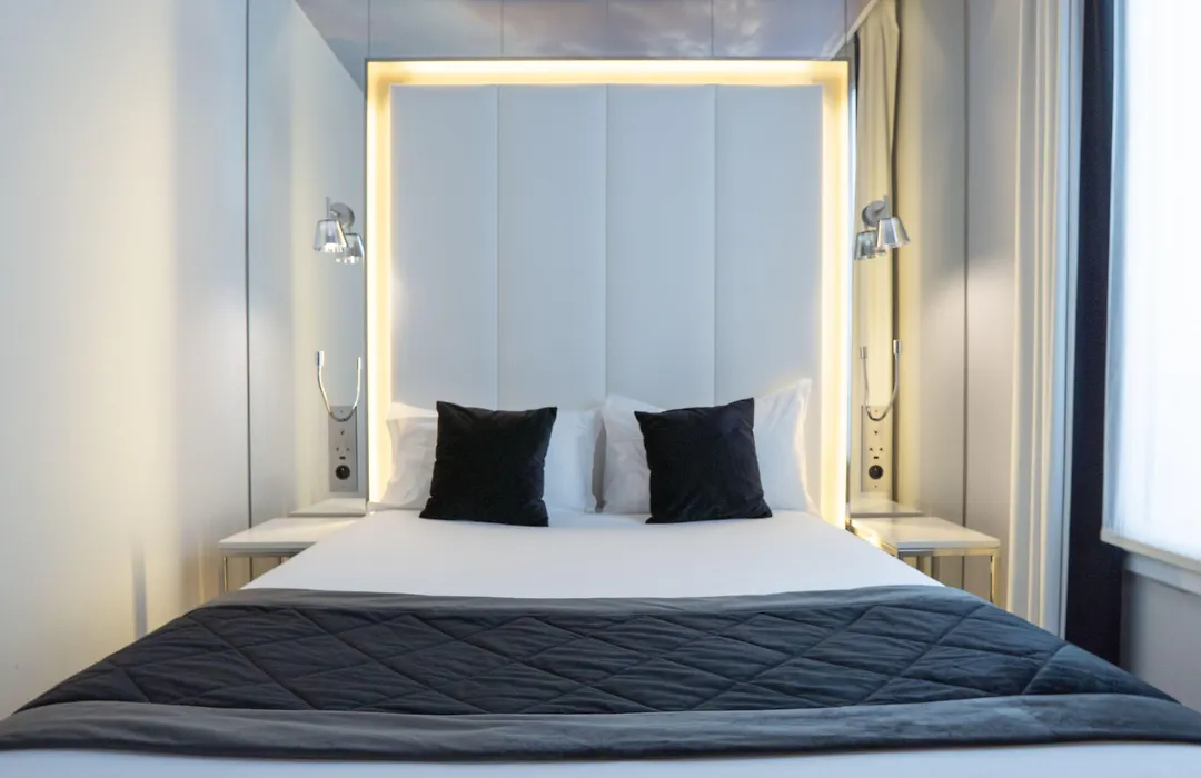 Nouvel Hotel Eiffel-1