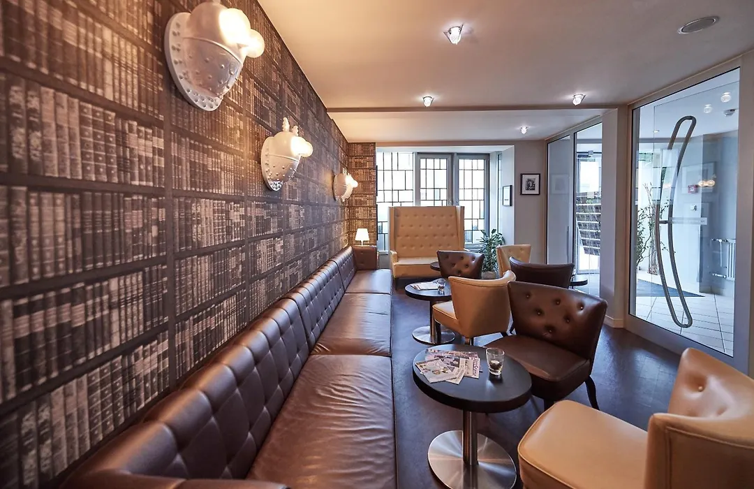 Hotel Amadeus-1