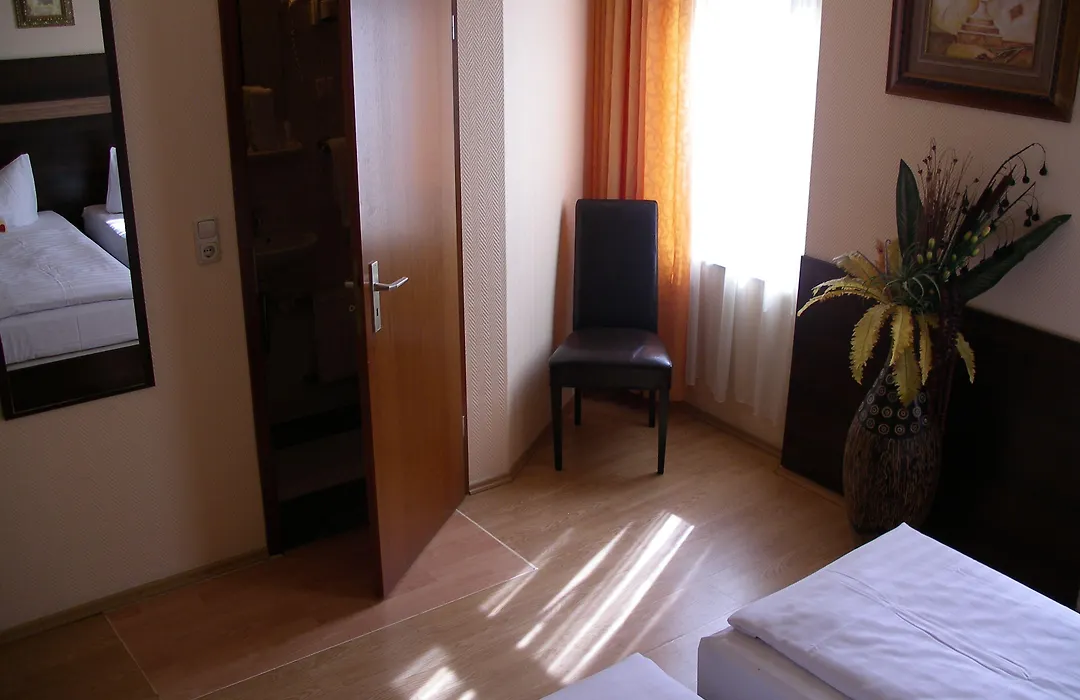 Hotel Elbe Street 34-1