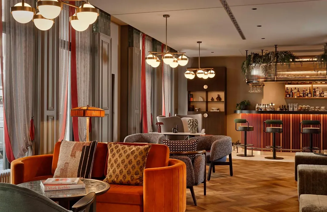 Radisson RED Berlin Kudamm-1