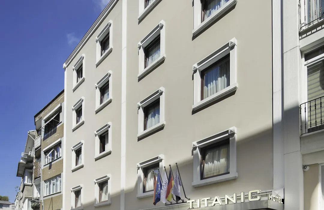 Titanic Comfort Sisli-1