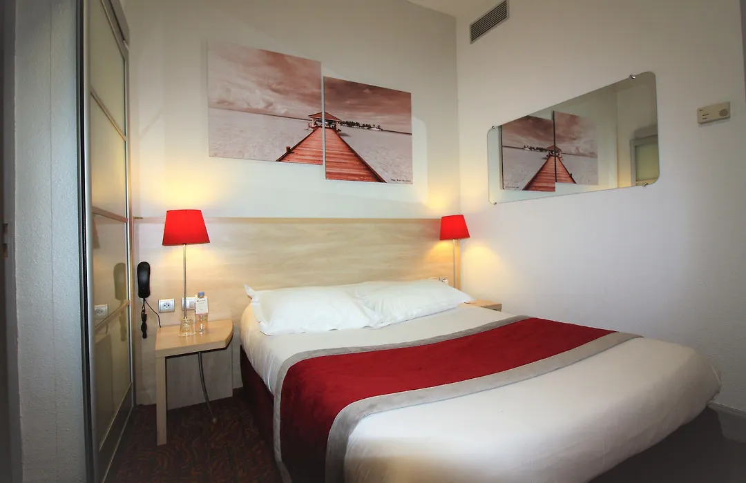 Best Western Lyon Saint-Antoine-1