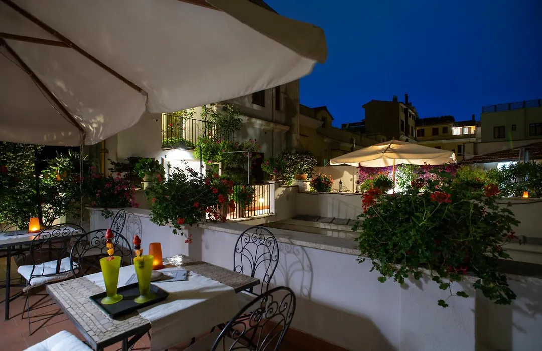 Alpi Hotel-1