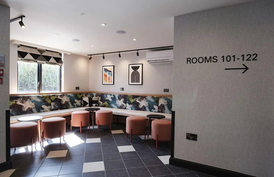 The Fox & Goose Hotel-1
