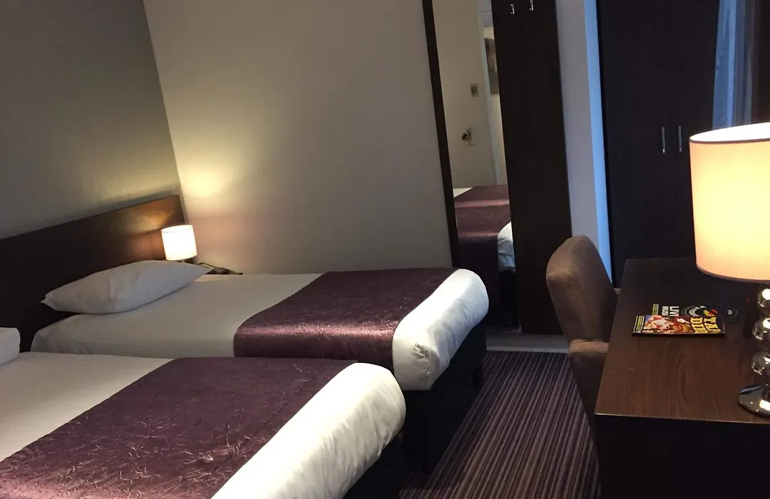 Hotel Luxer-1