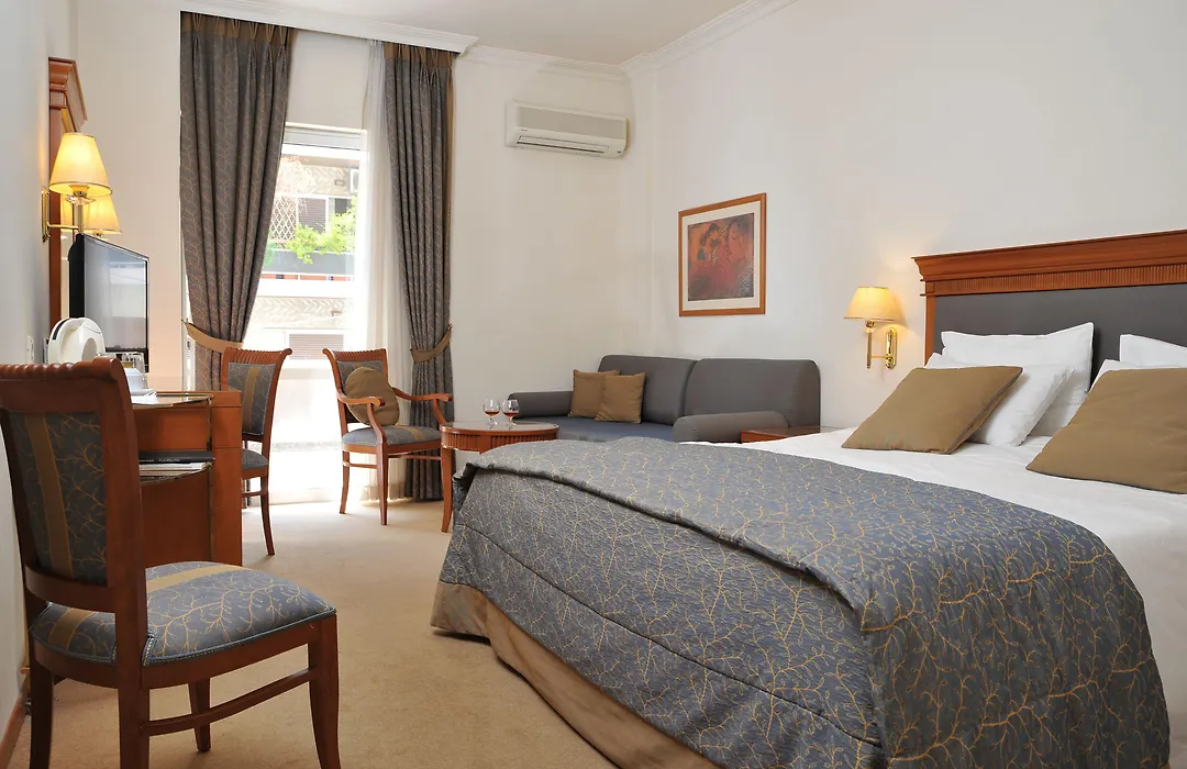 Athens Atrium Hotel&Jacuzzi Suites-1