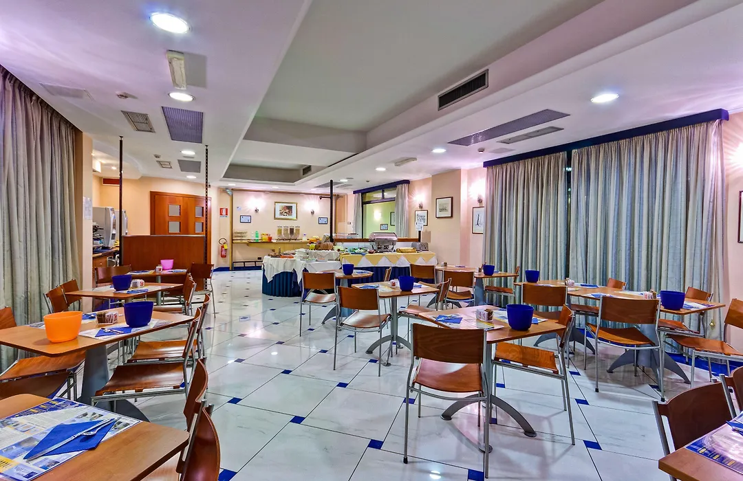 Best Western Blu Hotel Roma-1