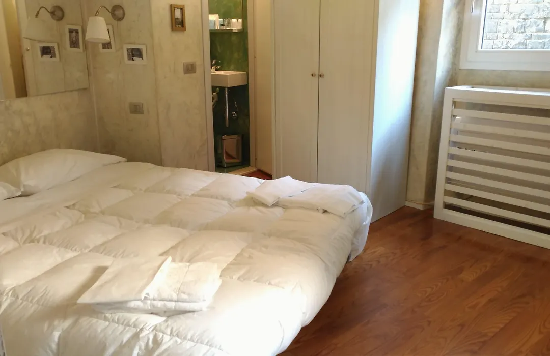 Hotel Santa Croce-1