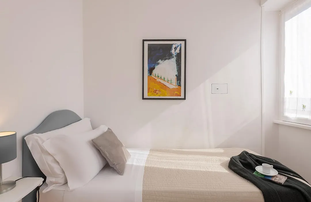 Aurelia Home Guest House-1