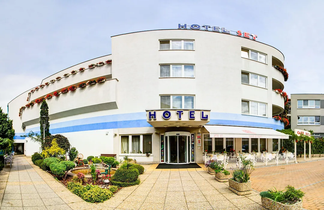 Hotel SET-1