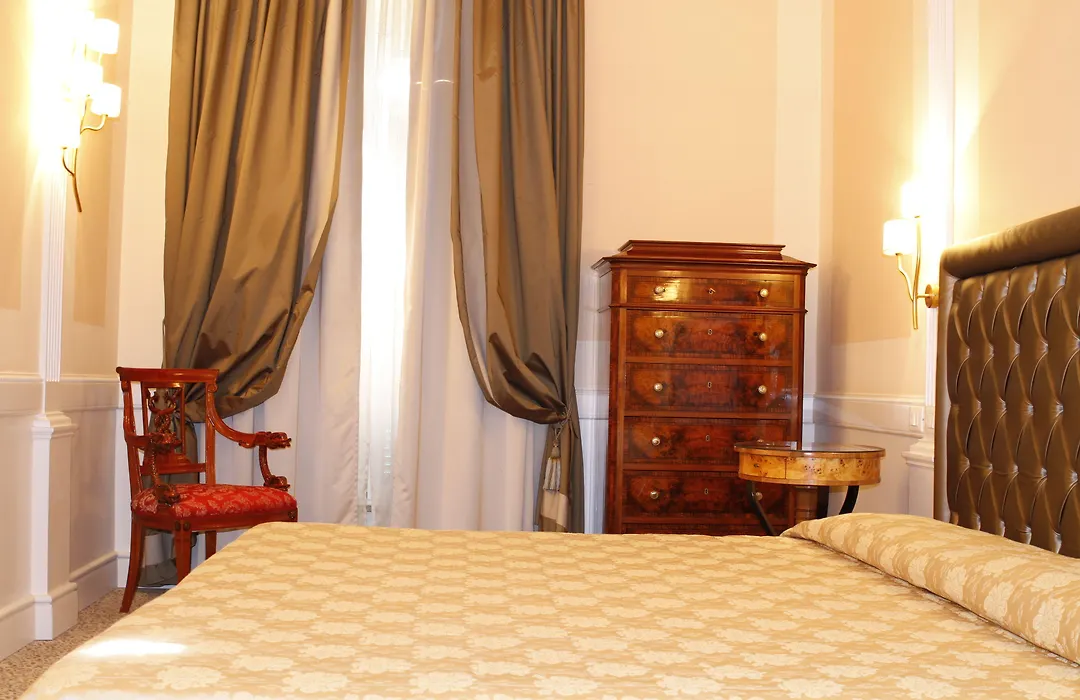 Boutique Hotel Trevi-1